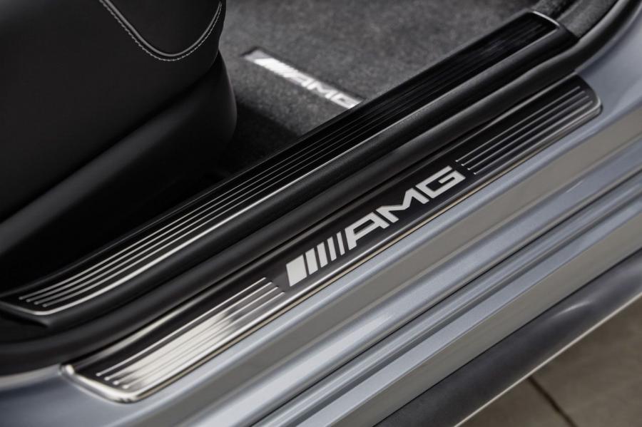  Mercedes-Benz S63 AMG 2014 года  (фото 24 из 125)